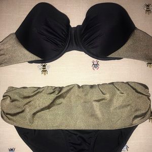 Venus halter bikini